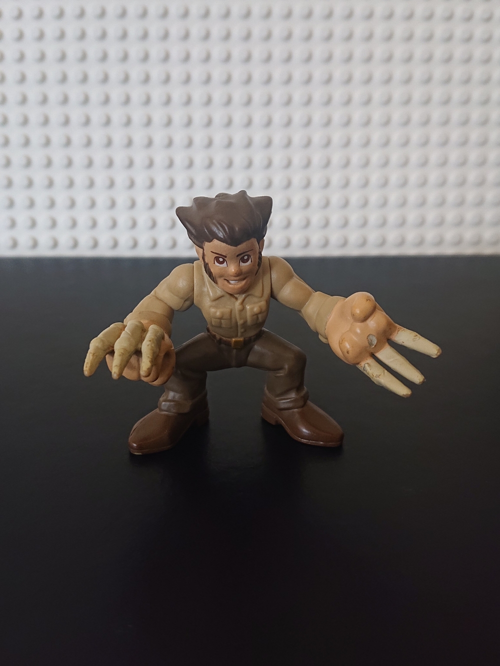 2008 Marvel Hasbro - Bone Claws Logan Wolverine 2" Figure - Super Hero Squad